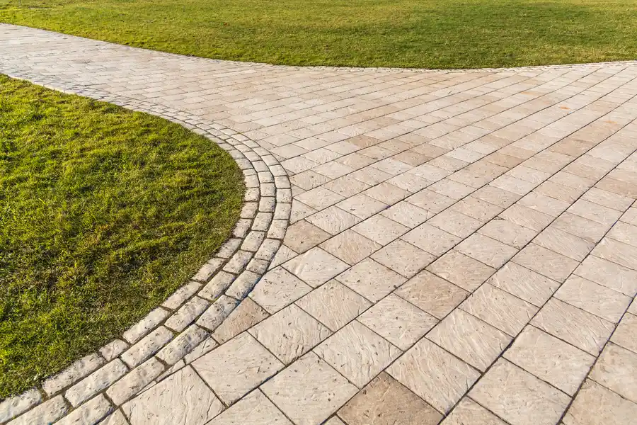 Maintenance Tips To Extend The Life Of Your Paved Driveway in San Pablo, CA Maintenance Tips To Extend The Life Of Your Paved Driveway in San Pablo, CA